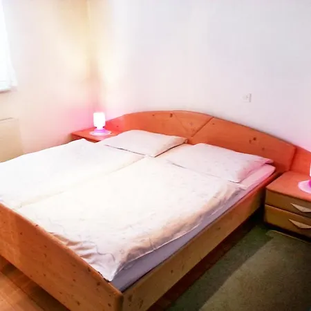 Ana Apartment